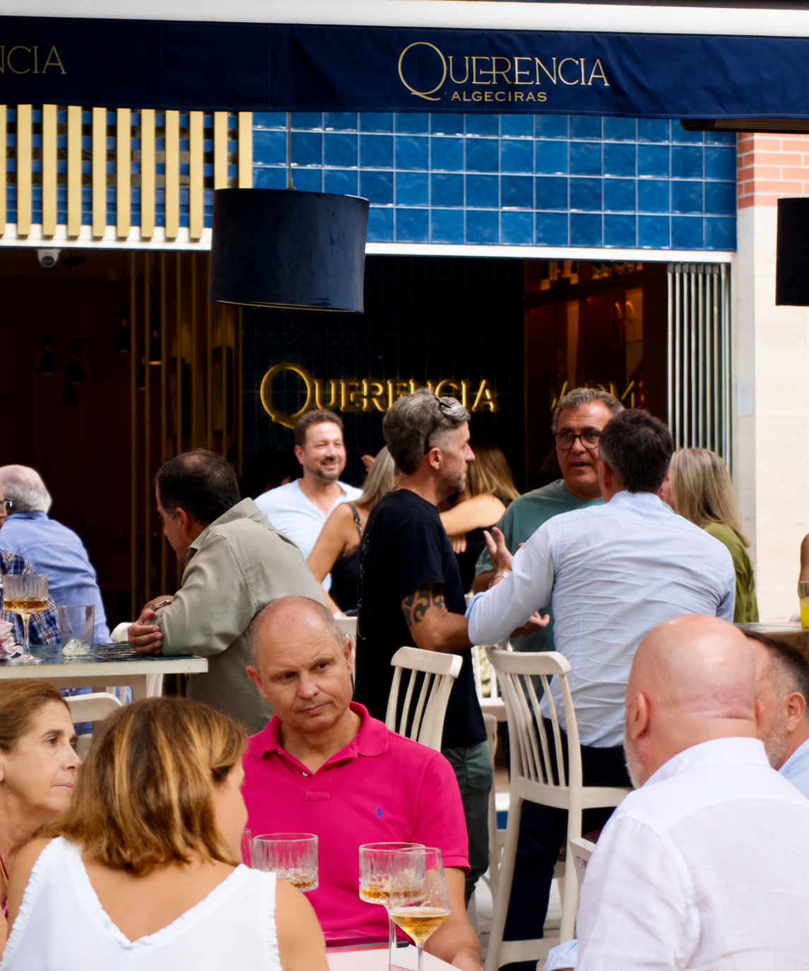 Terraza animada en Querencia Algeciras